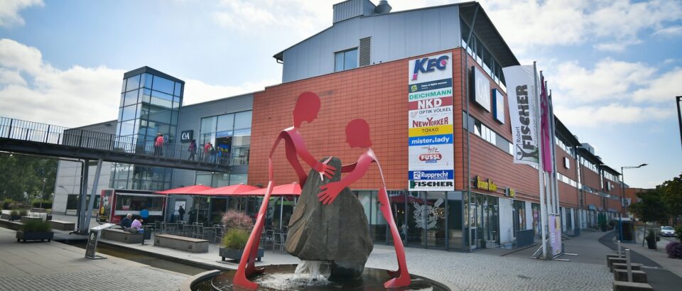 VÖLKEL verlängert mit Takko im KEC