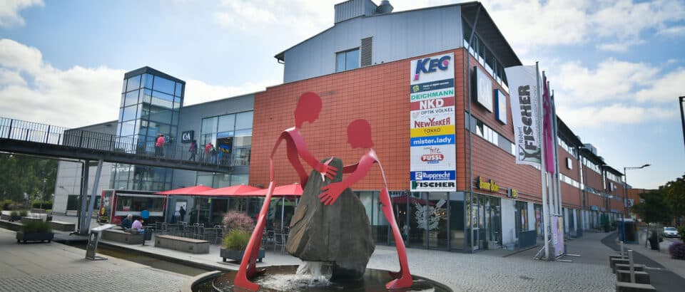 VÖLKEL verlängert mit Takko im KEC