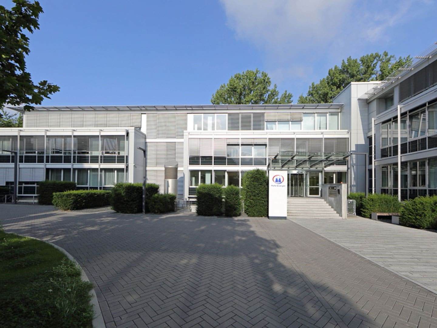 Pfeifer & Langen Haus VÖLKEL Real Estate Hamburg